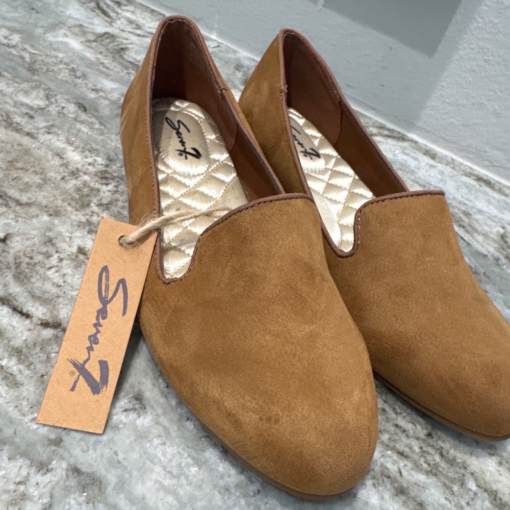 Seven7 Smokey Vegan Suede Loafers in a tan/camel colorway women's size 9 NWT